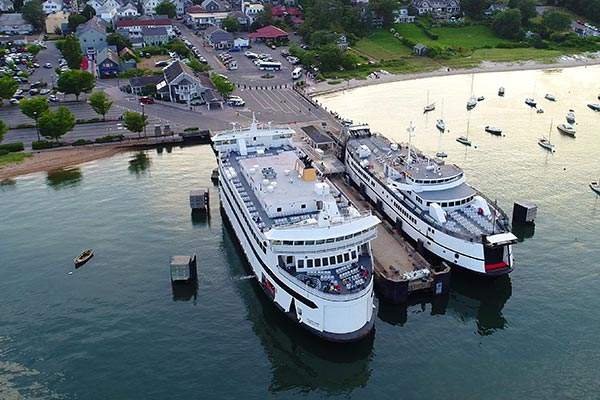 Martha's Vineyard Ferry nearby homestay