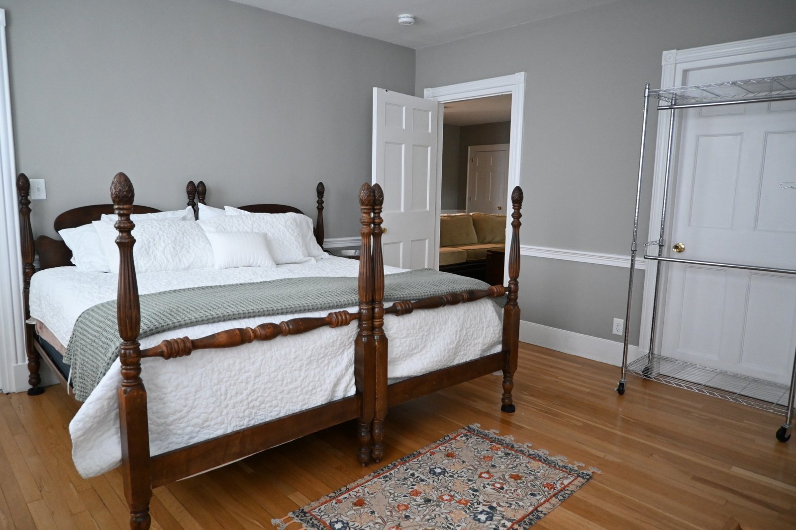 bathroom Amenities at Toro's Place in downtown