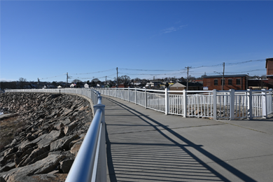 comfortable Bedroom at Toro's Place Homestay in downtown, Newbedford