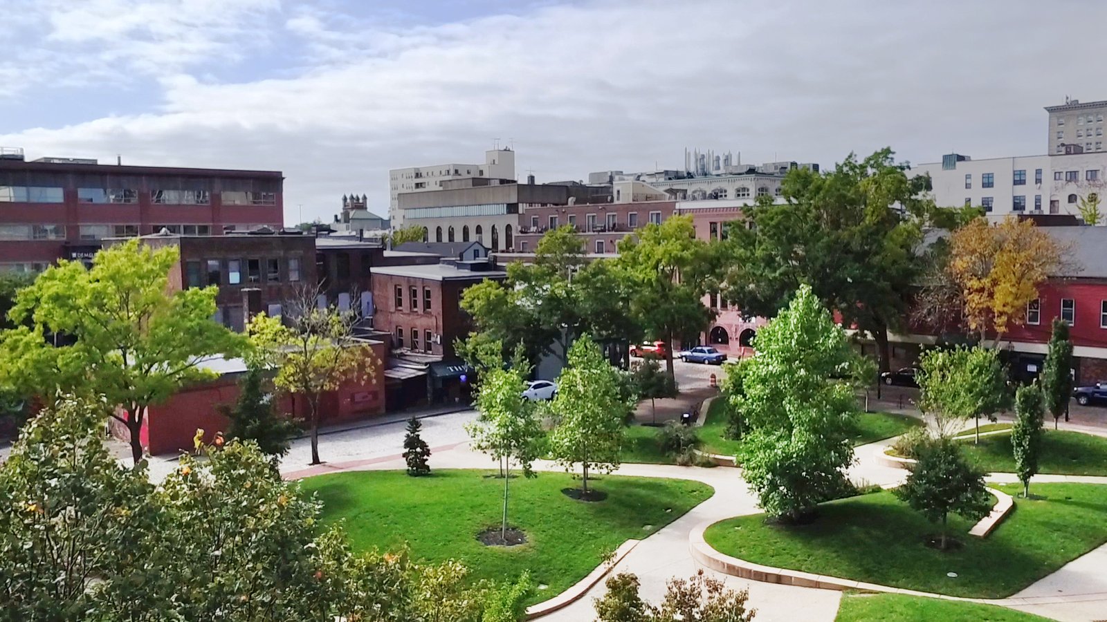 Downtown Dining & Cafés homestay