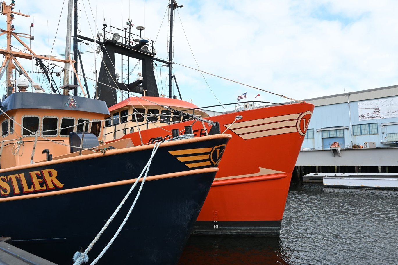 harbor lake at staynewbedford